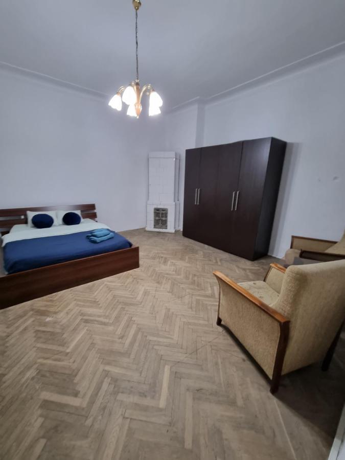 Nocleg W Centrum Czestochowy Nmp32 Ченстохова Екстер'єр фото
